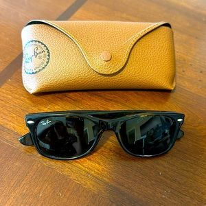 "New Wayfarer" Ray-Ban Sunglasses